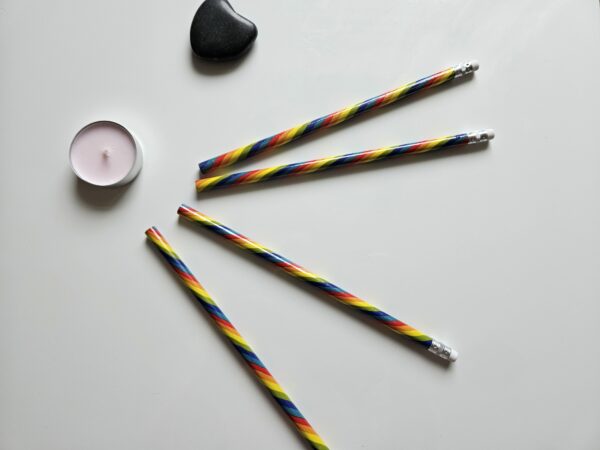 crayon arc-en-ciel